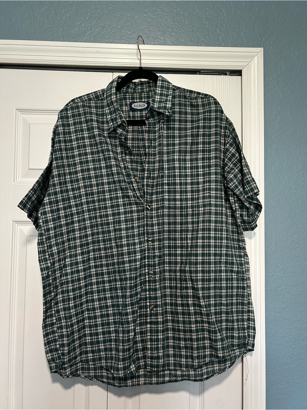 Green and White Plaid Short-Sleeve Button-Down Shirt